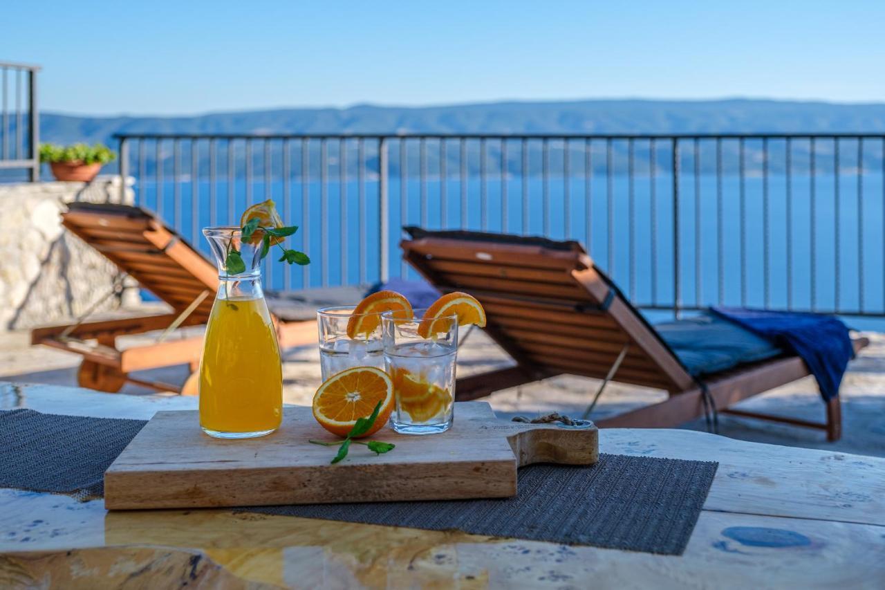Villa Secluded Paradise Omiš Екстериор снимка