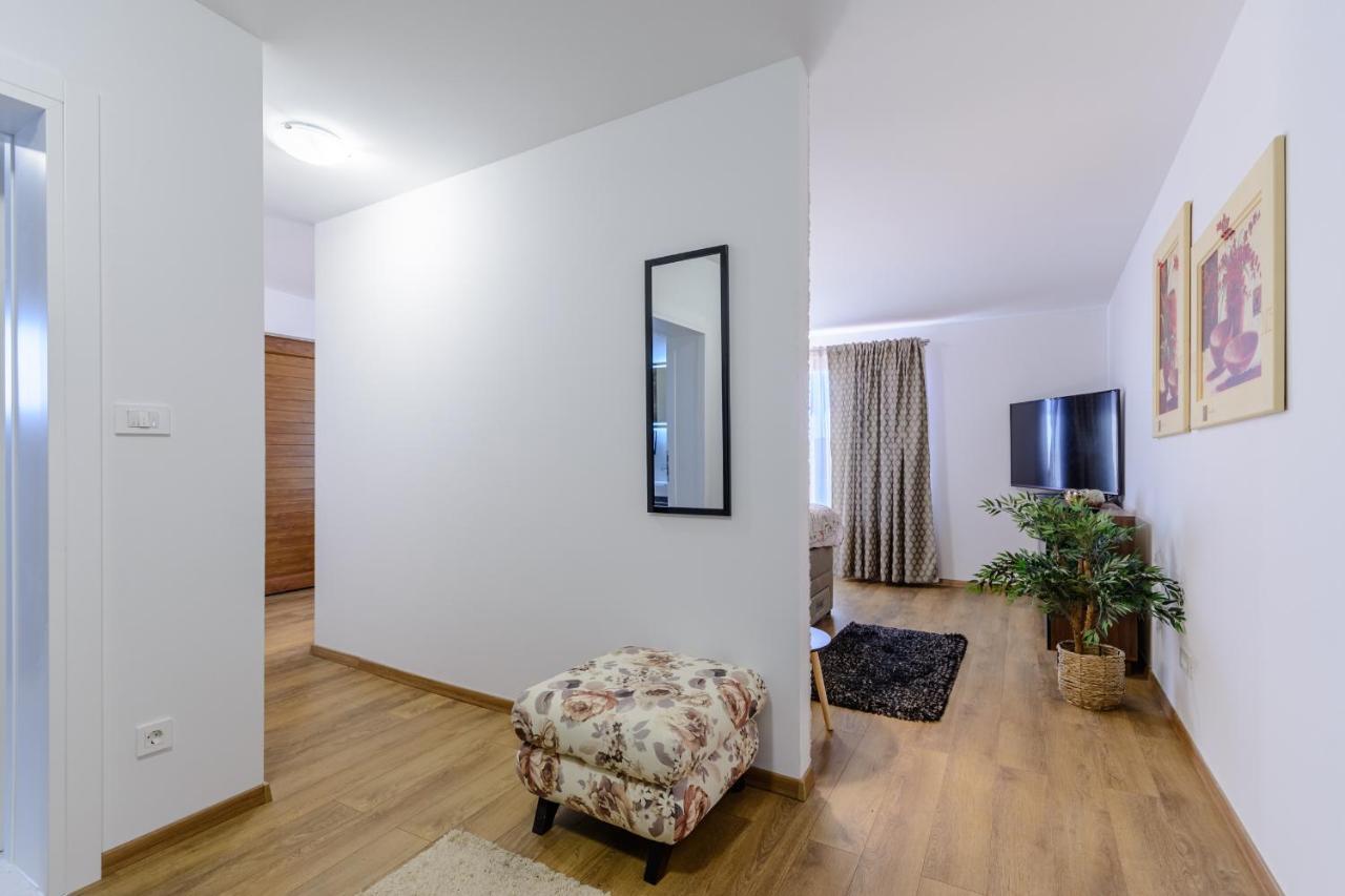 Villa Secluded Paradise Omiš Екстериор снимка