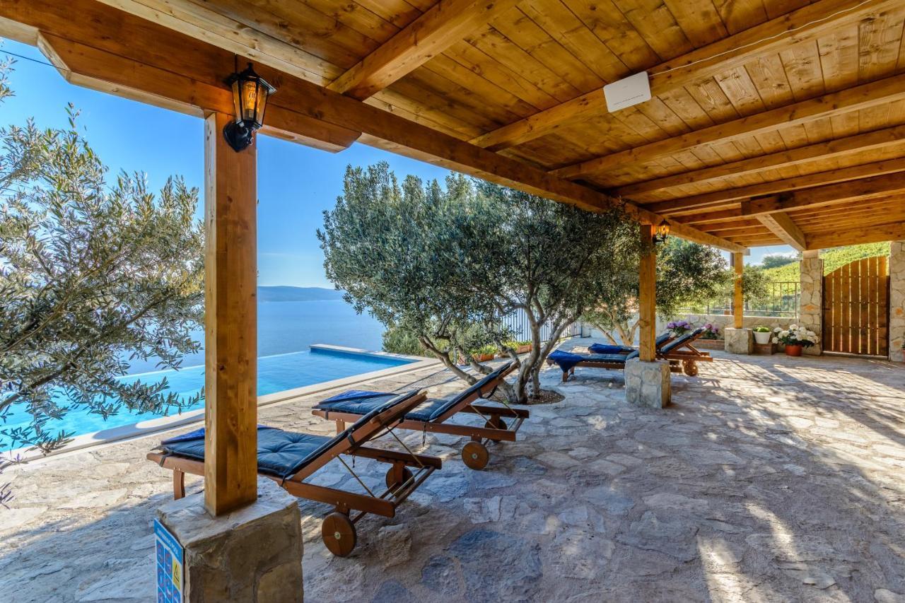 Villa Secluded Paradise Omiš Екстериор снимка