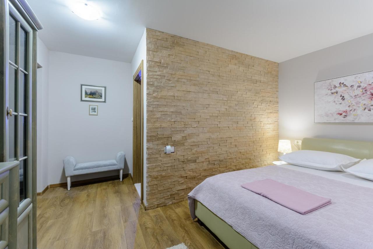 Villa Secluded Paradise Omiš Екстериор снимка