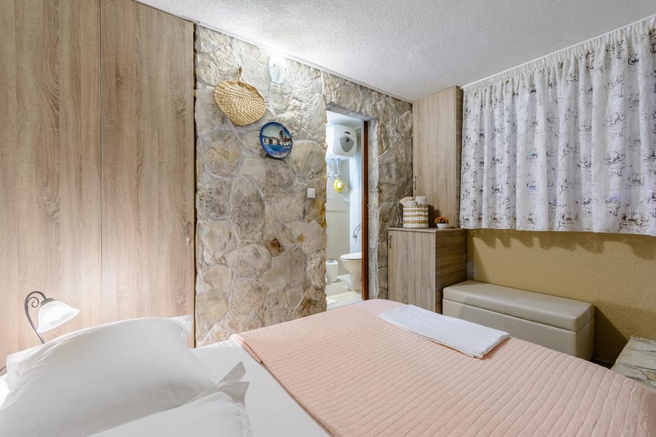 Villa Secluded Paradise Omiš Екстериор снимка