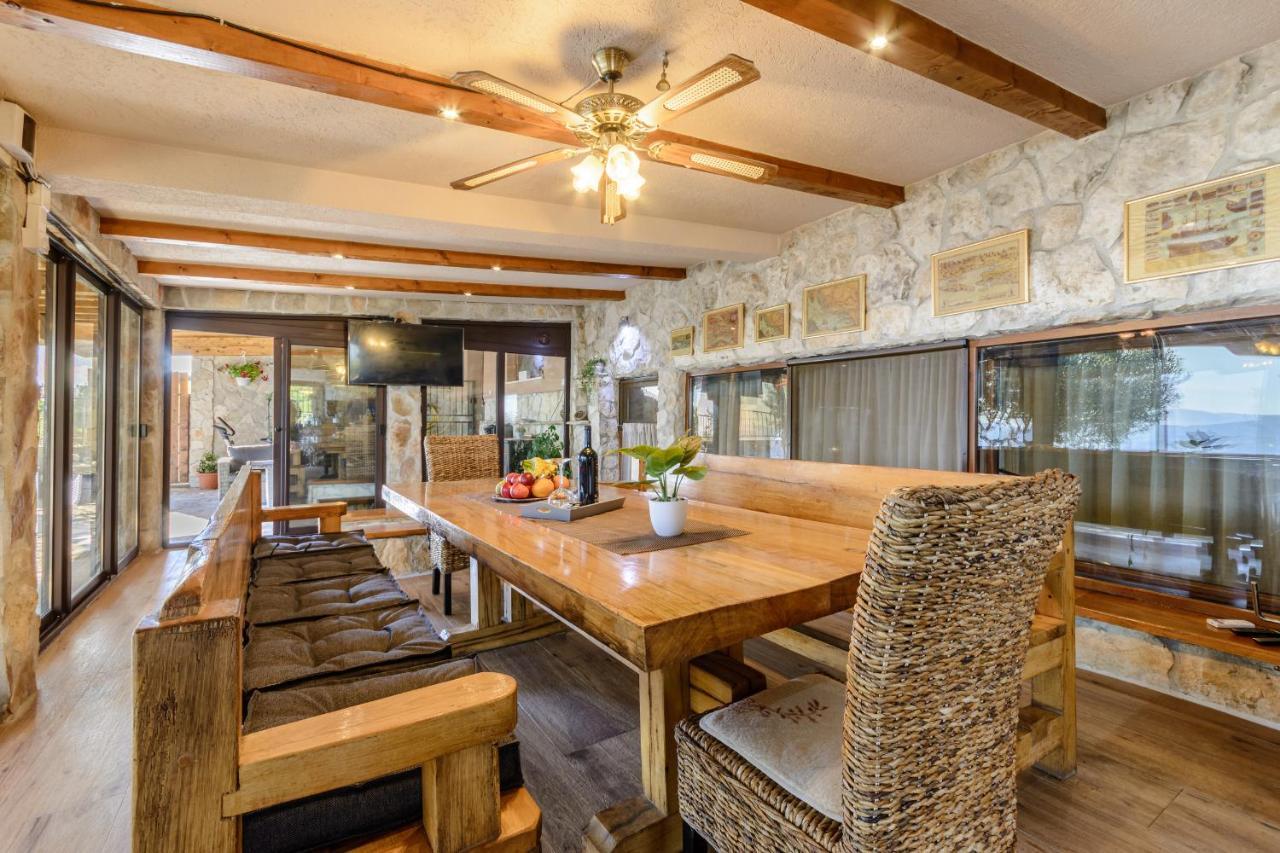Villa Secluded Paradise Omiš Екстериор снимка