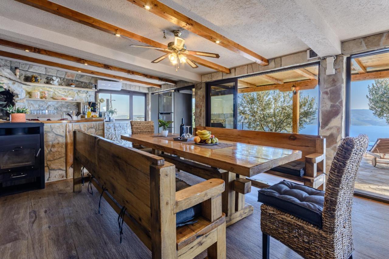 Villa Secluded Paradise Omiš Екстериор снимка